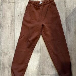 Aritzia- TNA Cozy Fleece Mega Sweatpants